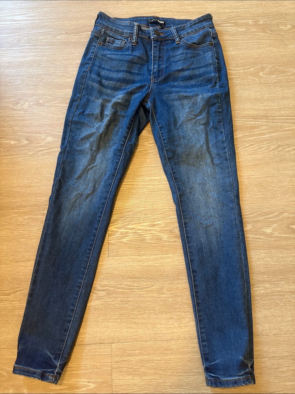 Fashion Nova Skinny Jeans in Dark Blue Wash
